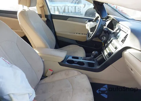 2017 Hyundai Sonata Se z USA, uszkodzony, nr VIN 5NPE24AF3HH513347